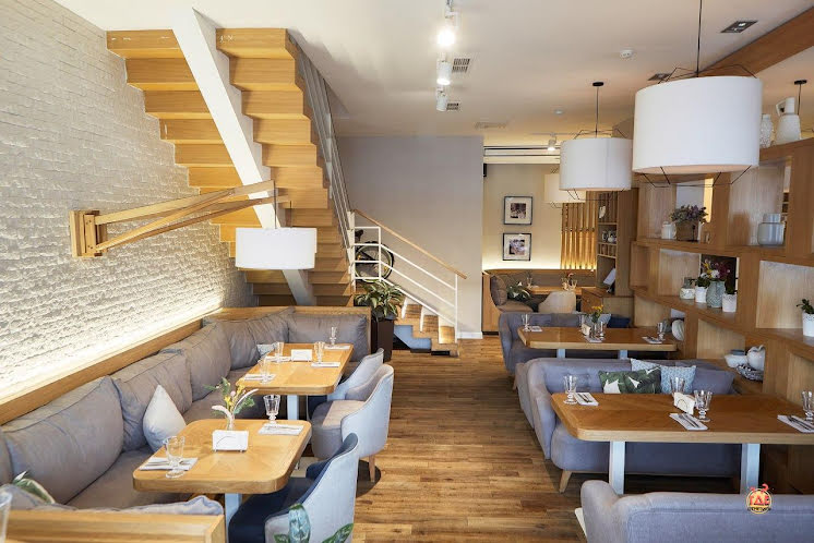 Основной зал  в «BONA на Есенина» фотография №1