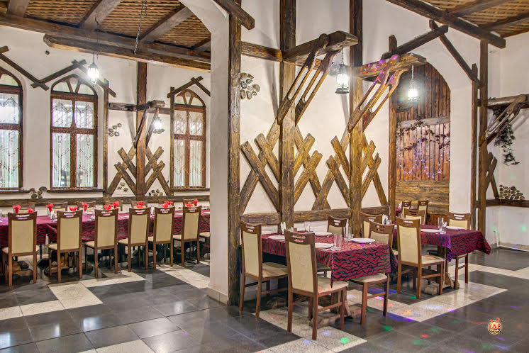 Основной зал в «Девичья башня» фотография №1