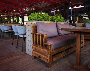  ресторан Рёберная