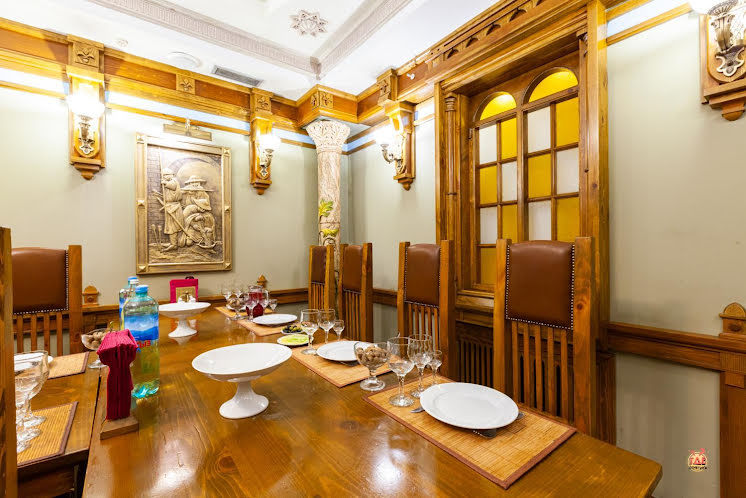 Банкетный зал в «Готика на Ангарской» фотография №8