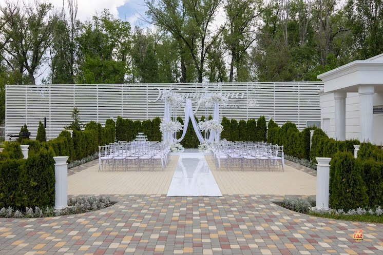 Основной зал в «Парк-отель Жемчужина» фотография №1