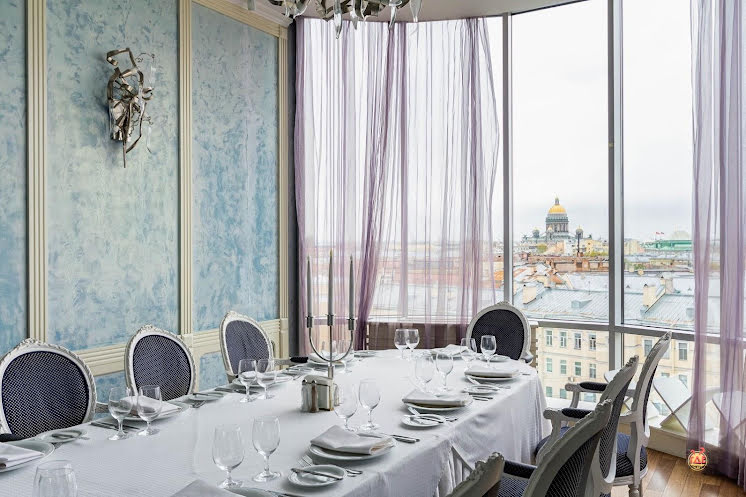 Зал «Голубая гостиная» в «Амбассадор» фотография №16