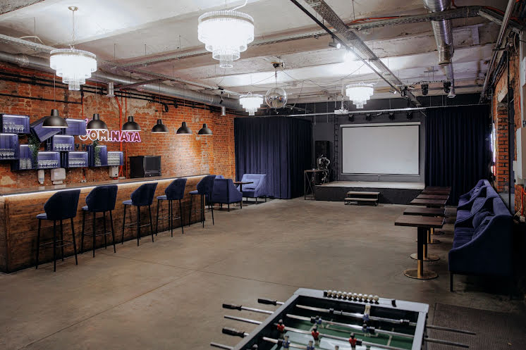 Большой Зал  в «COM.NATA на Петроградской» фотография №1