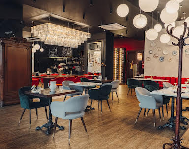  ресторан Bistrot LeMoujik на Морской