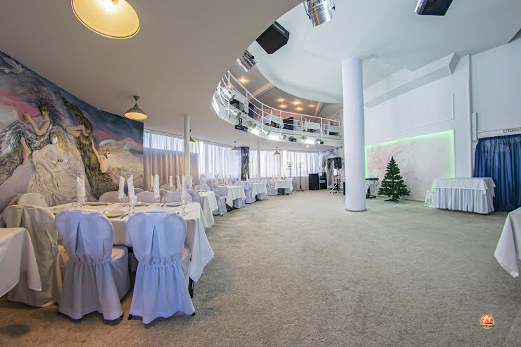 Зал «Седьмое небо» в «Седьмое небо» фотография №6