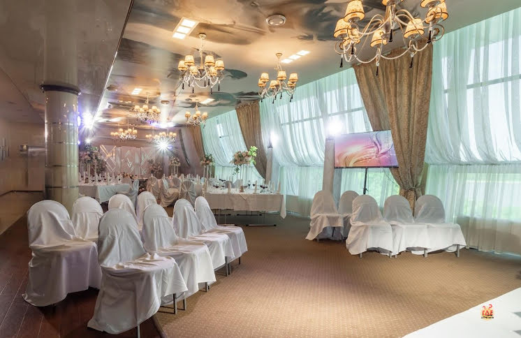 Банкетный зал «Ривьера» в «Александровский сад» фотография №1