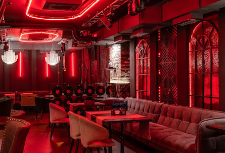 Зал бара в Зал бара