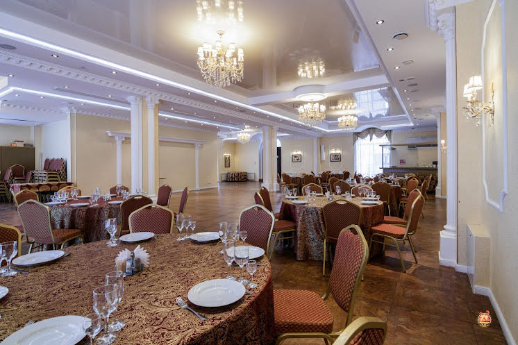 Большой банкетный зал в «Сибирская трапеза» фотография №7