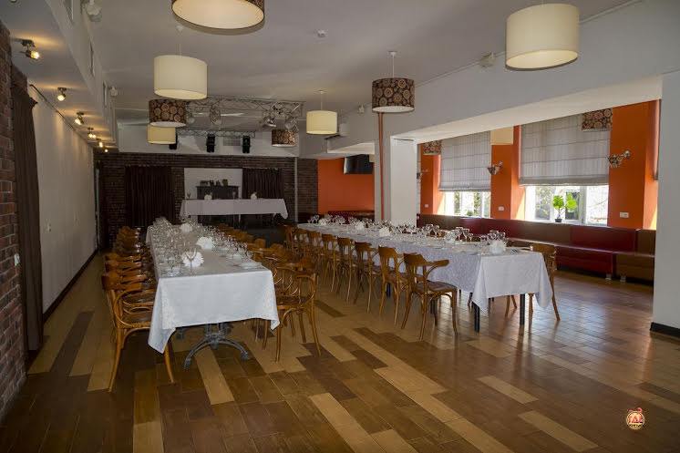 Основной зал в «Bufet» фотография №17