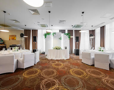  ресторан Novotel Yekaterinburg Centre