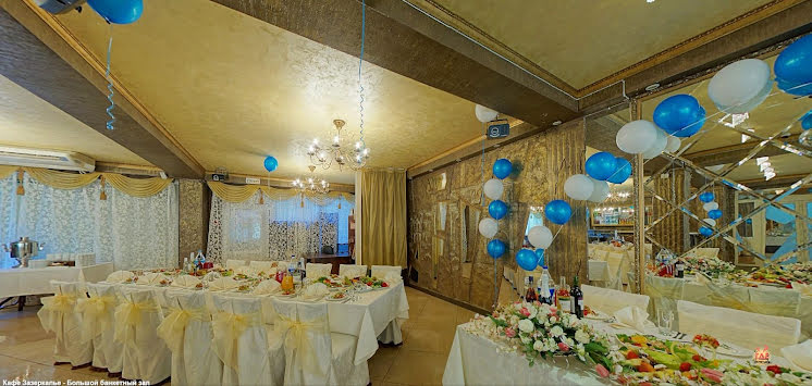 Основной зал в «Зеркала» фотография № 1