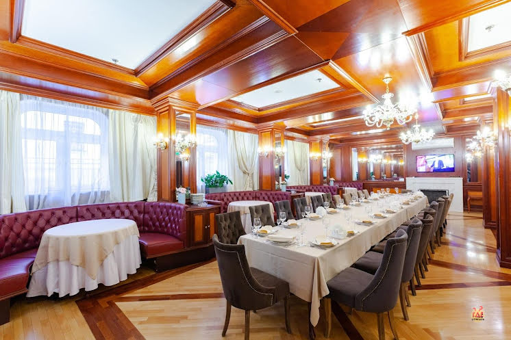 Банкетный зал ресторана «Айхал» в «На Казачьем» фотография №8