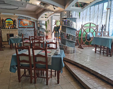 Новый год в Дали