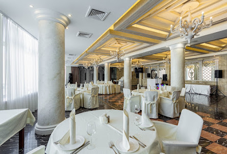 Колонный зал  в Караоке-зал