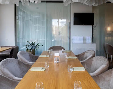  ресторан Divine на Назарбаева