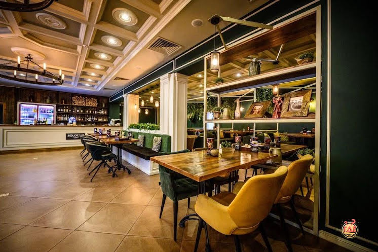 Основной зал в «Сололаки» фотография №4