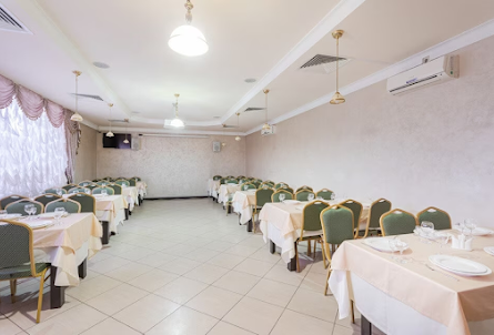 Малый банкетный зал  в Малый банкетный зал 