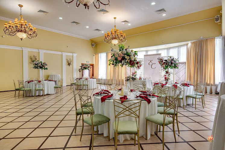 Банкетный зал в «Дворянское гнездо» фотография №1