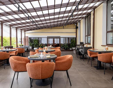  ресторан Divine на Назарбаева