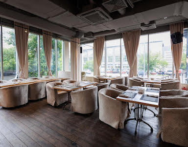  ресторан Сытый лось на Большой Семёновской