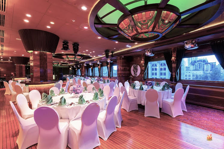 Основной зал в «Лодка» фотография №10