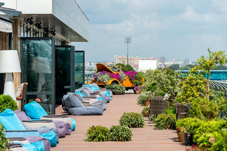 Летняя терраса  в «VASILCHUKÍ Chaihona №1» фотография №5