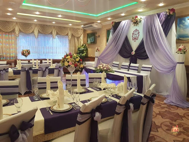 Большой зал в «Лебединое озеро» фотография №6