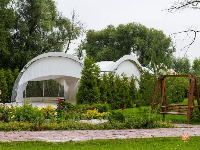 Большой шатёр в «Рыболовная усадьба - Парк-отель Остров» фотография №2