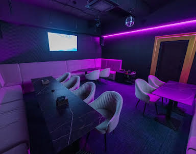  ресторан Сто Друзей