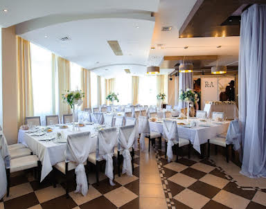  ресторан В Ростошах