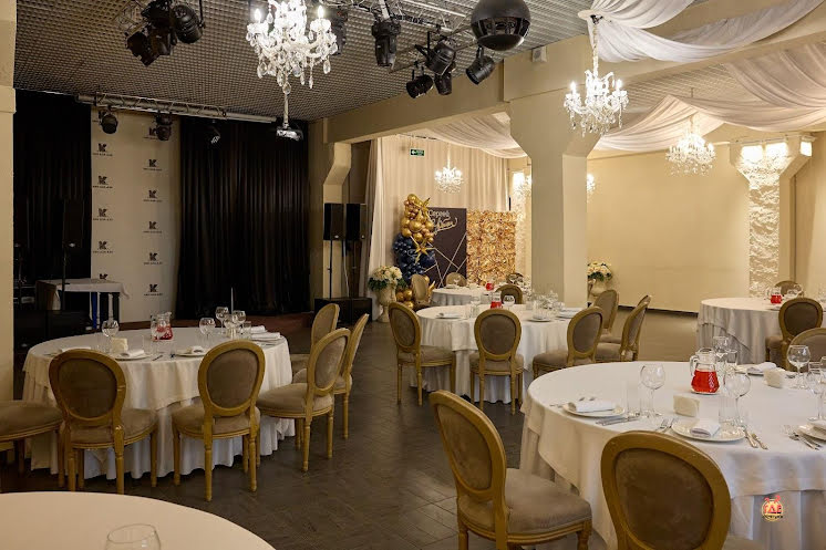 Банкетный зал «Каре» в «Кин-дза-дза» фотография №15