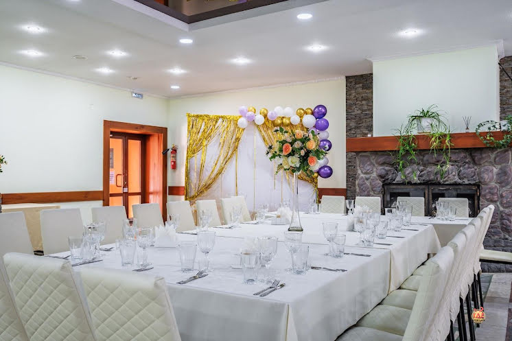 Большой зал  в «LovEda на Чапаева» фотография №8