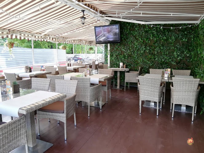 Летняя веранда в «Стражек» фотография №2