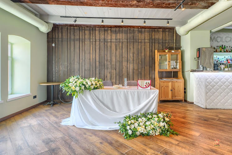 Зал на 2 этаже в «Moloko на Алексеевской» фотография №8