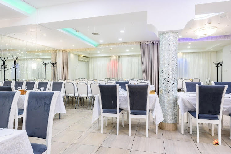 Основной зал в «Давыл» фотография №8