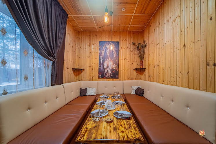 Зал на 8 человек в «Гавар» фотография №2