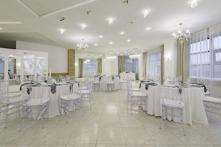 Основной зал  в «Серебро» фотография №5