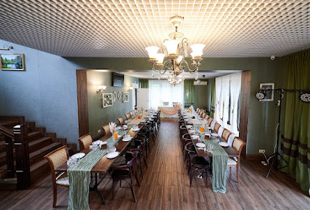 Основной зал  в Малый зал