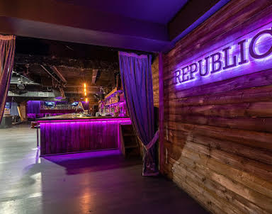  ресторан Republic Hall