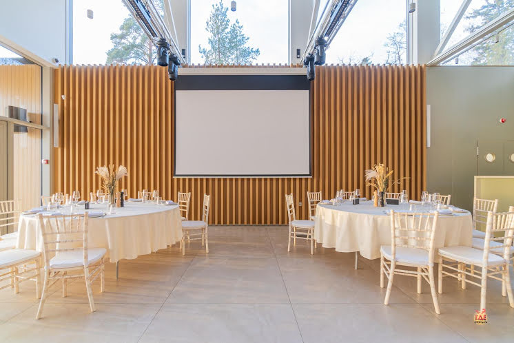 Зал "Карелия"  в «Колокольная горка» фотография №3