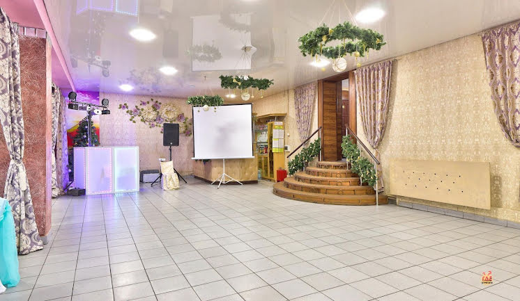 Основной зал в «Fclub» фотография №15