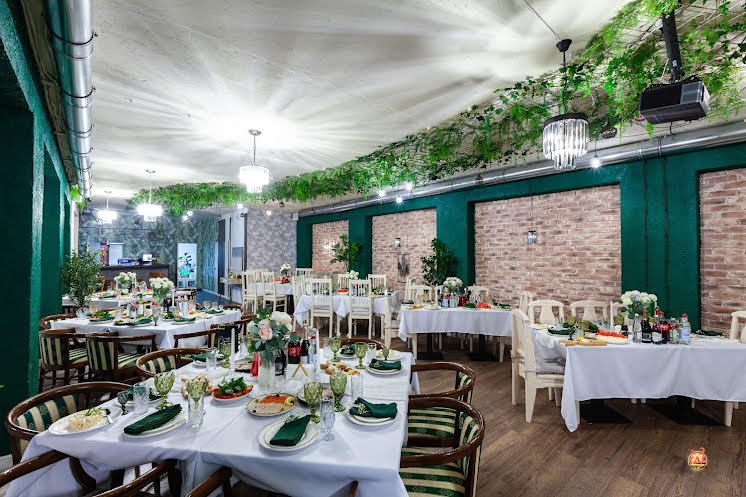 Основной зал в «Парадиз» фотография №8