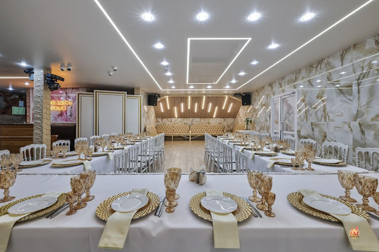 Банкетный зал на 2 этаже в «Лавр» фотография №11