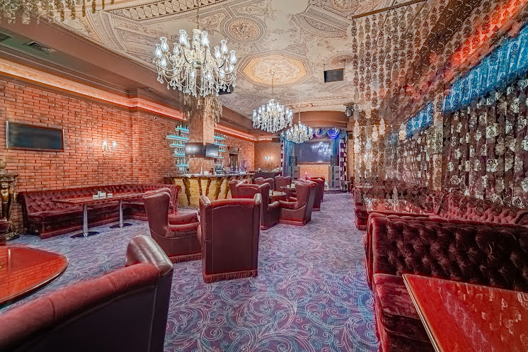 Караоке-бар «Кураж» в «Гранд Отель «Видгоф»» фотография №8