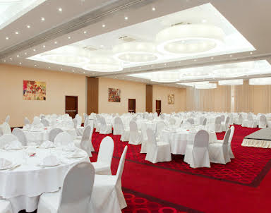  ресторан Лесная Сафмар