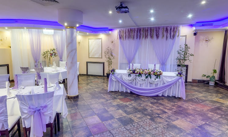 Зал на 2 этаже в «Европа» фотография №3