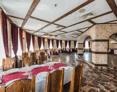  ресторан Ариана на Привольной