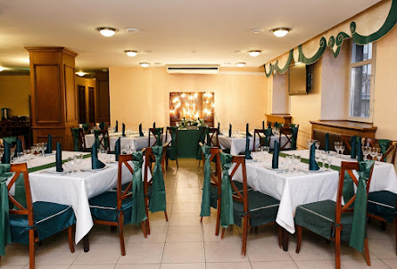 Основной зал в Основной зал