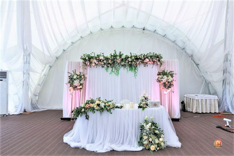 Шатер  в «Ревиталь Парк» фотография №5