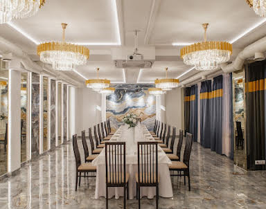  ресторан Banquet на Менделеева
